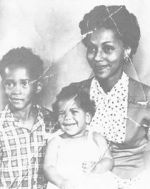 Watch Finding Christa M4ufree