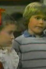 Watch Small Wonder M4ufree