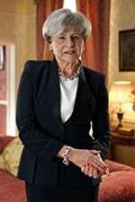 Watch Tracey Breaks the News M4ufree