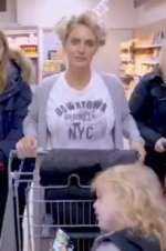 Watch Who Needs a Man When You\'ve Got a Spray Tan? M4ufree